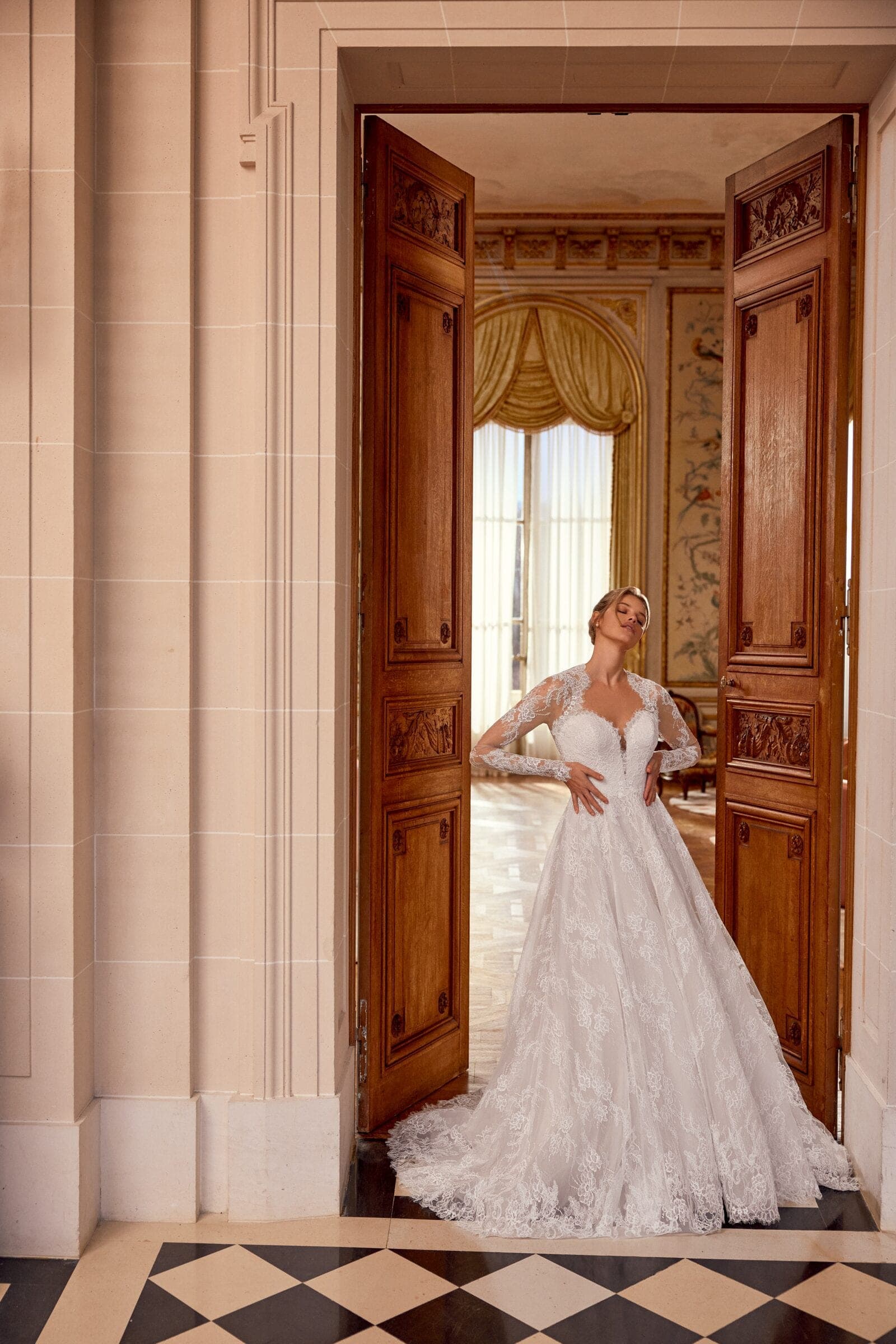 Abito da sposa Nela Justin Alexander, vista frontale — atelier Scuderi Spose Trapani