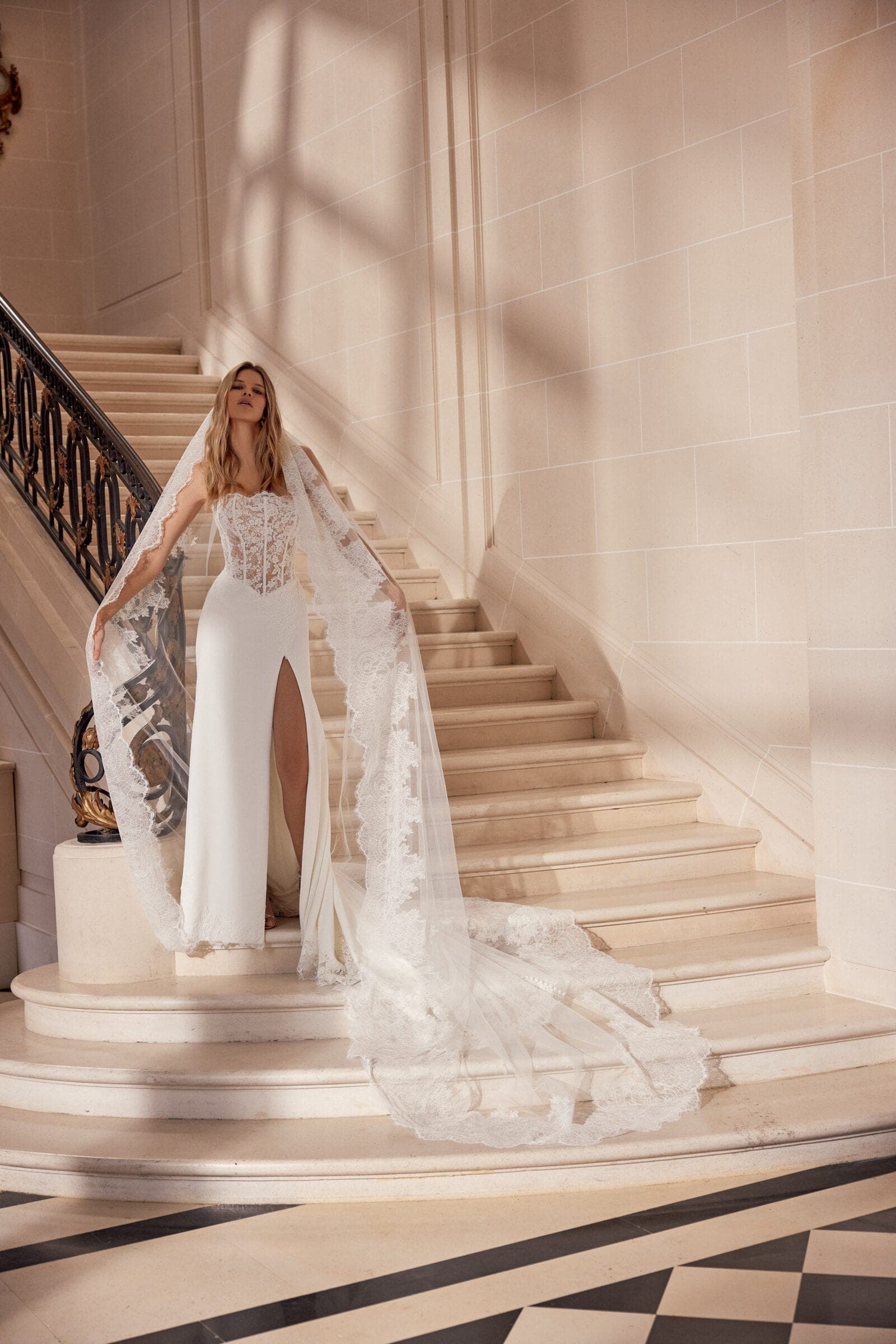 Abito da sposa Nina Justin Alexander, vista frontale — atelier Scuderi Spose Trapani