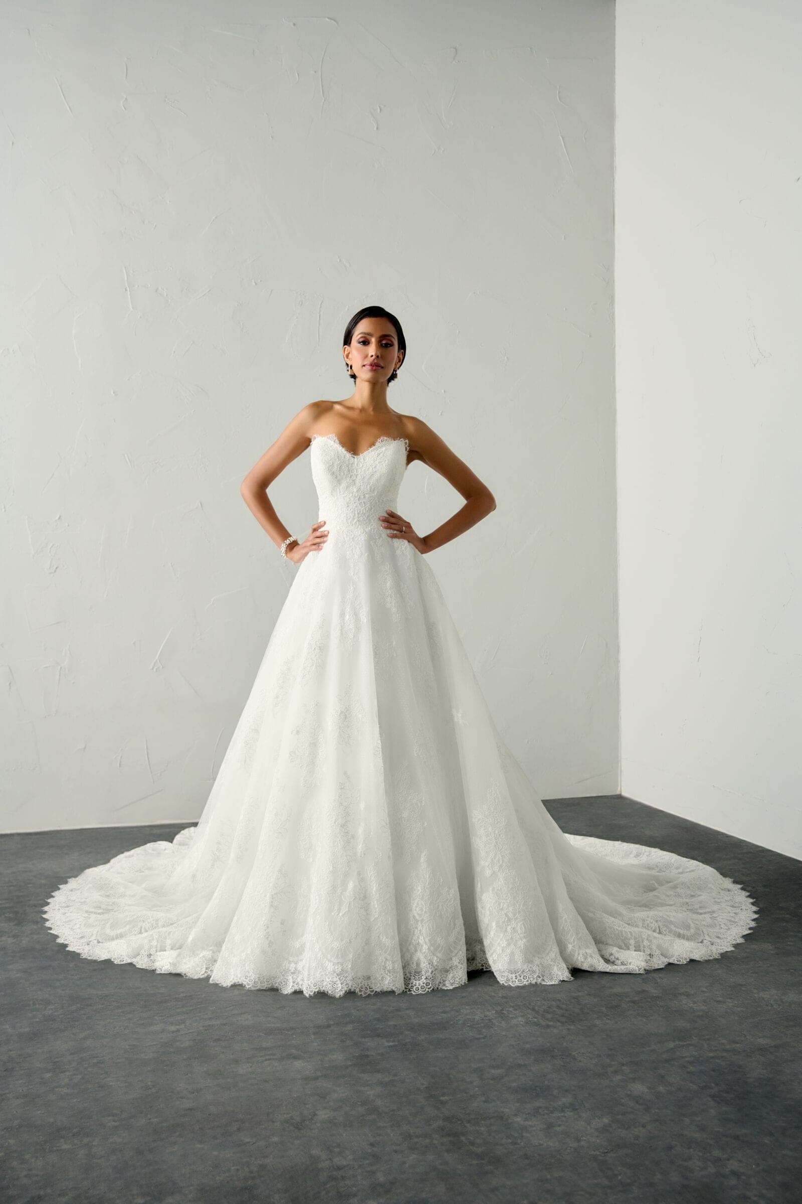 Abito da sposa Draven Justin Alexander Signature, vista frontale — atelier Scuderi Spose Trapani