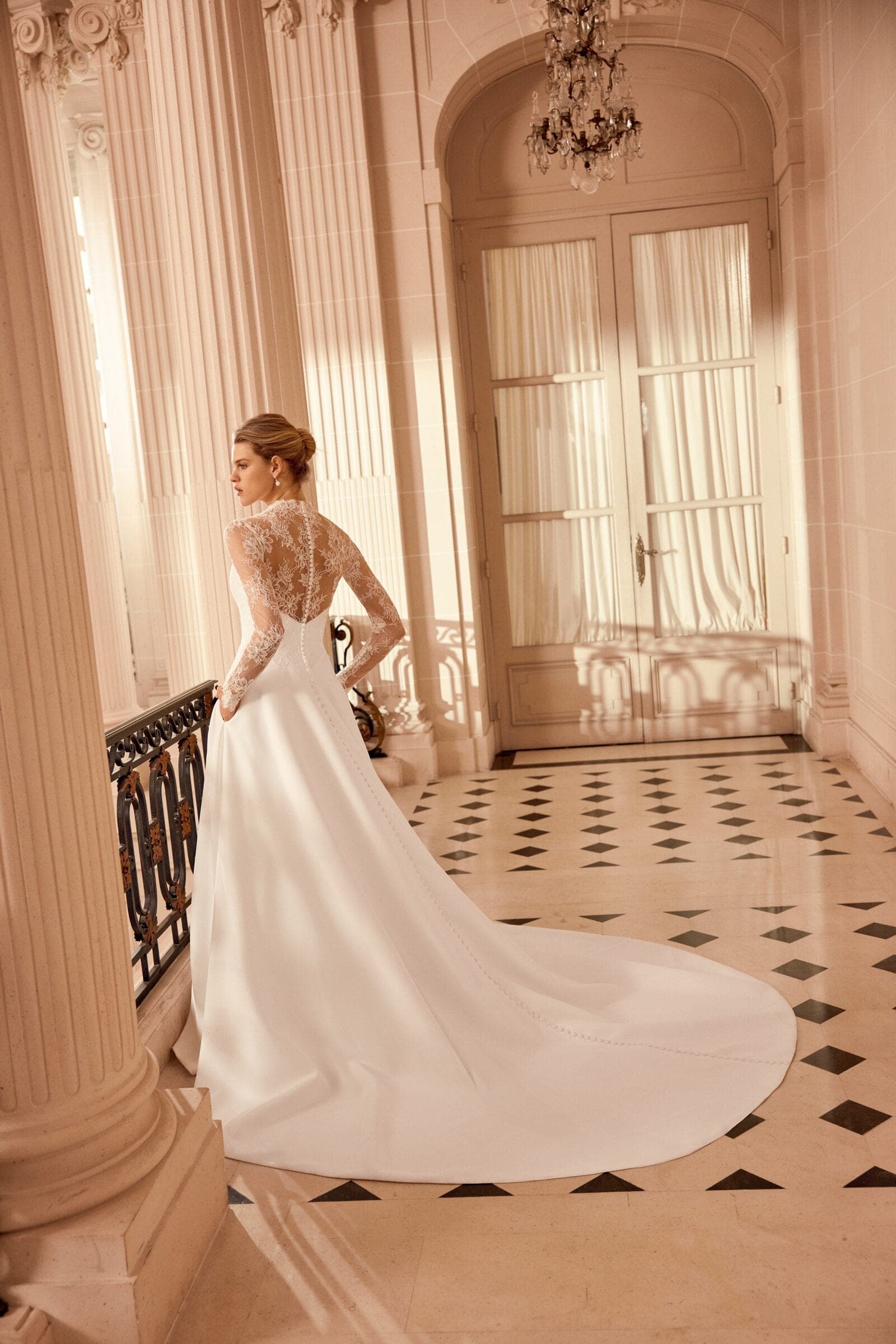 Abito da sposa Nadia Justin Alexander, vista posteriore — atelier Scuderi Spose Trapani