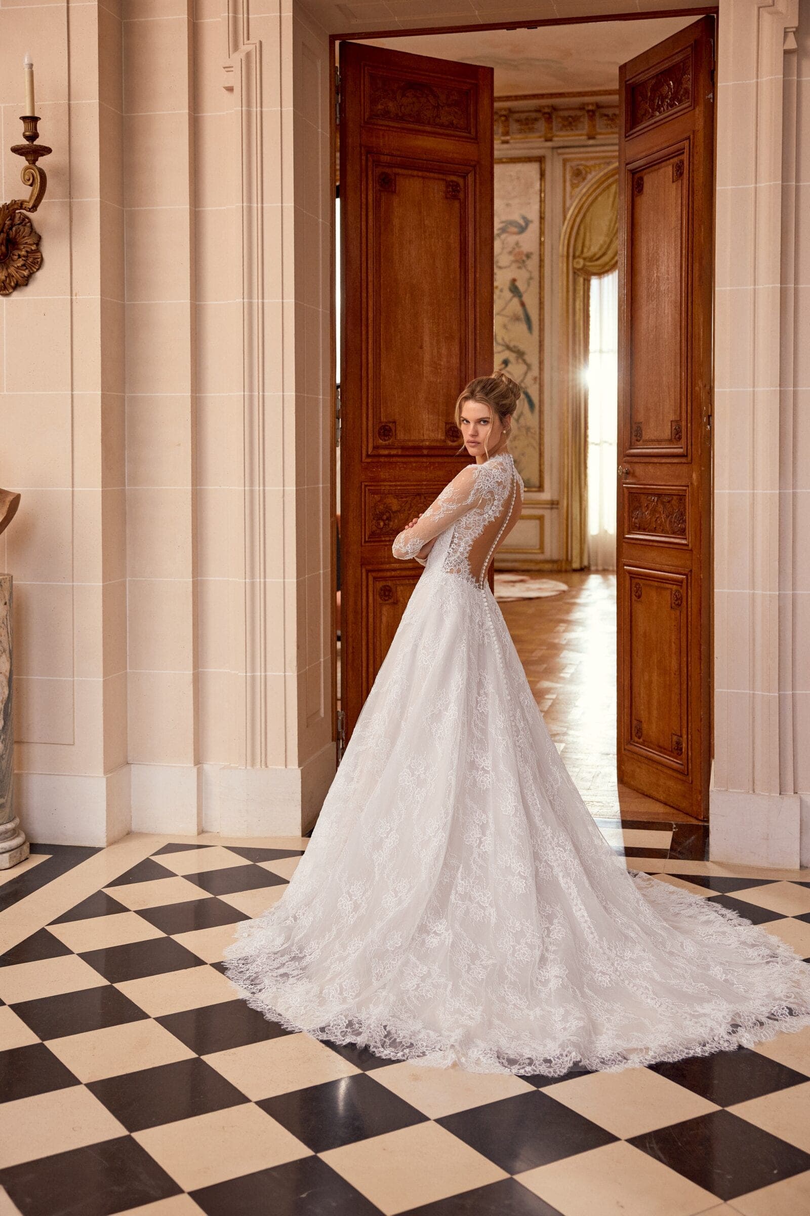 Abito da sposa Nela Justin Alexander, vista posteriore — atelier Scuderi Spose Trapani