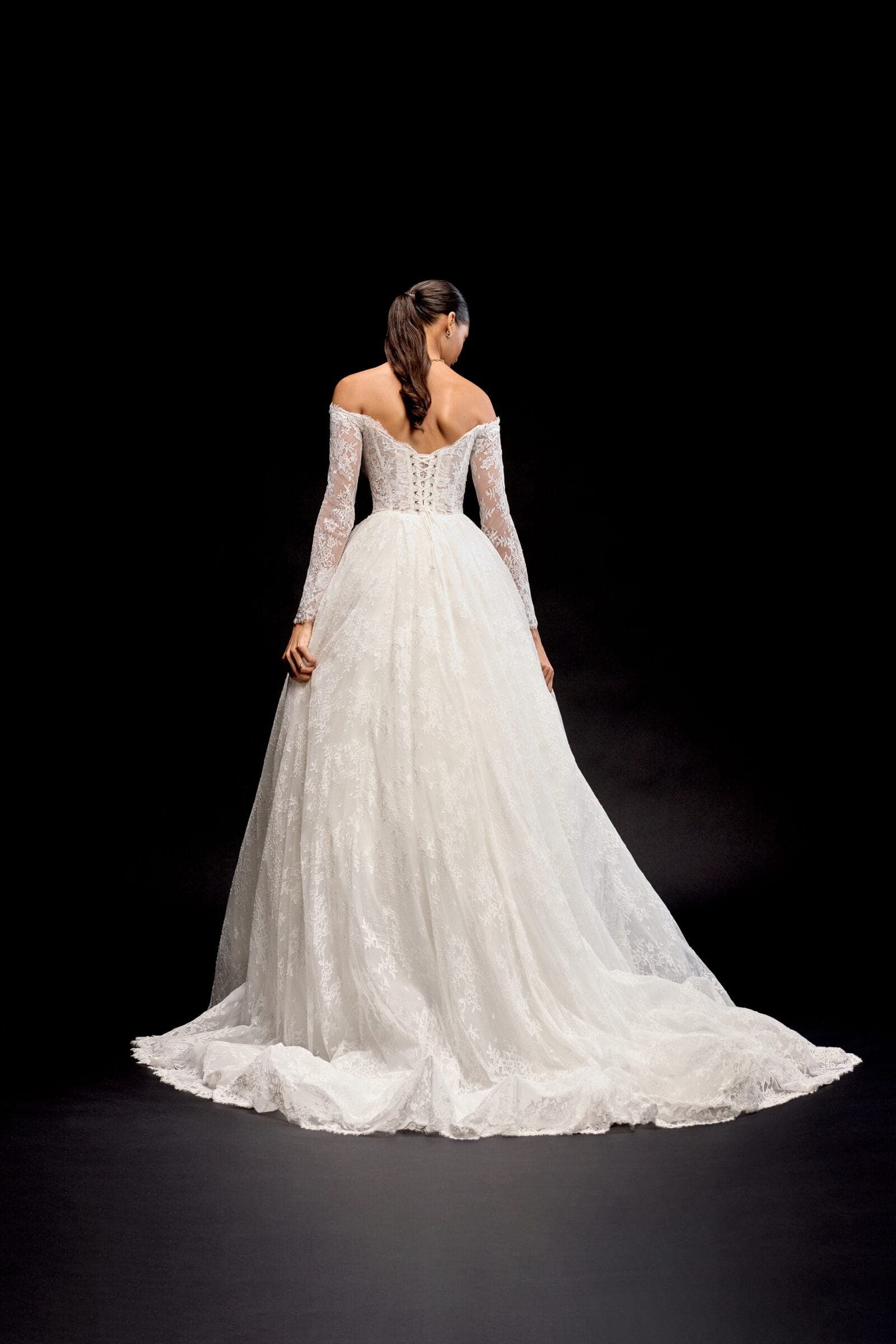 Abito da sposa Miyako Justin Alexander Signature, vista posteriore — atelier Scuderi Spose Trapani